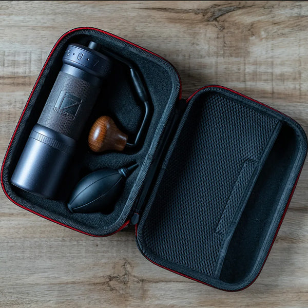 1Zpresso Grinder Case inside