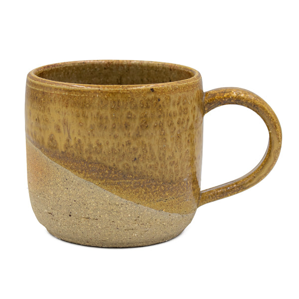 Claudia Makes Wheel-Thrown Ceramic Mug TAN