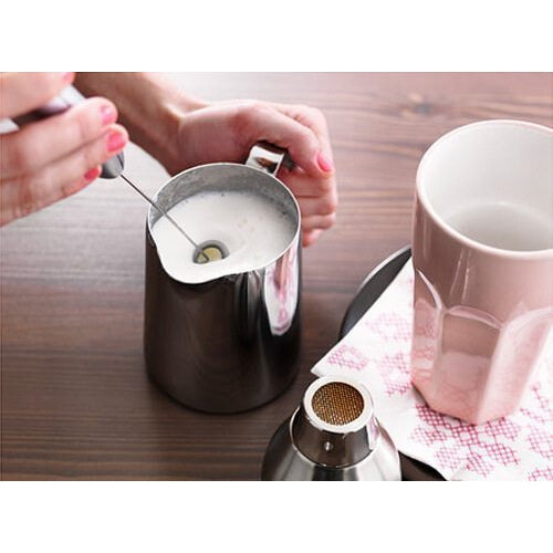 Hario Creamer Qto Electric Milk Frother with Server  Milk frother,  Electric milk frother, Handheld milk frother